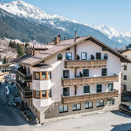 Haus Hannes Spiss Sankt Anton am Arlberg Exterior photo